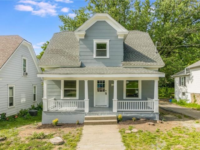 Homes for Sale in Excelsior Springs, MO 64024 | 936  St Paul Avenue