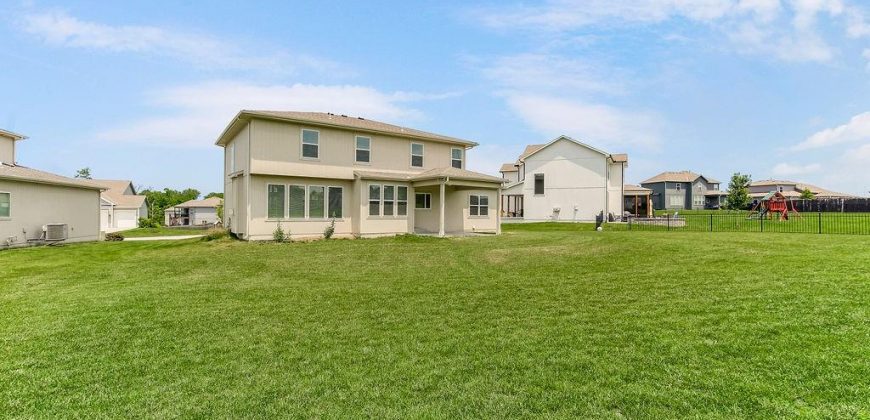 Homes for Sale in Kansas City, MO 64154 | 6705 NW 105th Street