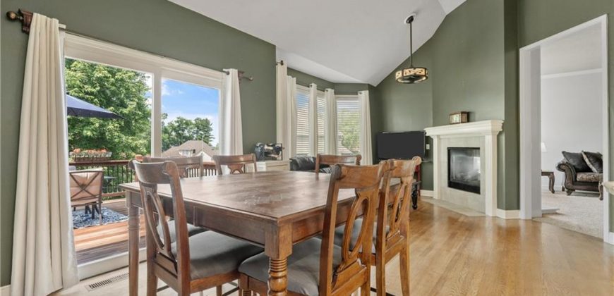 Homes for Sale in Parkville, MO 64152 | 10013 NW Crooked Road