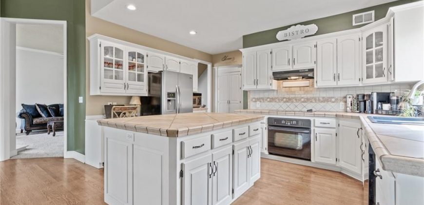 Homes for Sale in Parkville, MO 64152 | 10013 NW Crooked Road