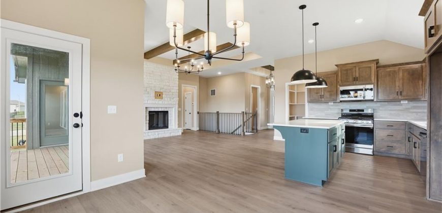 Homes for Sale in Kansas City, MO 64165 | 12160 N Tracy Avenue