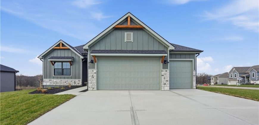 Homes for Sale in Kansas City, MO 64165 | 12160 N Tracy Avenue