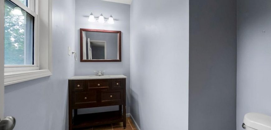 Homes for Sale in Kansas City, MO 64151 | 5007 NW Linden Road