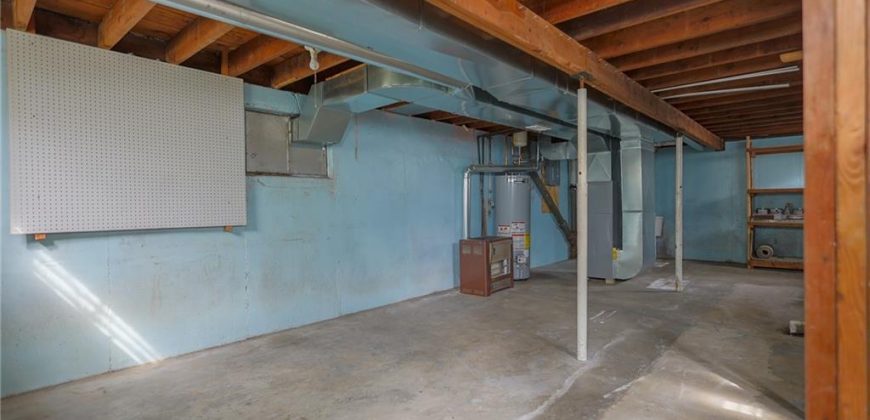 Homes for Sale in Kearney, MO 64060 | 205 E Washington Street