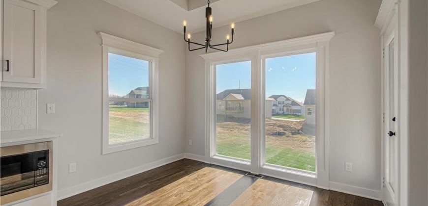 Homes for Sale in Liberty, MO 64068 | 1015  Poplar Lane