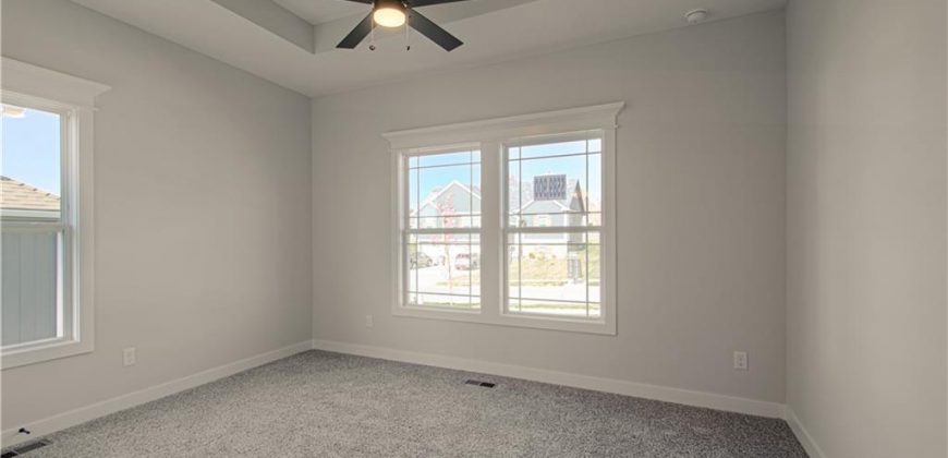 Homes for Sale in Liberty, MO 64068 | 1015  Poplar Lane