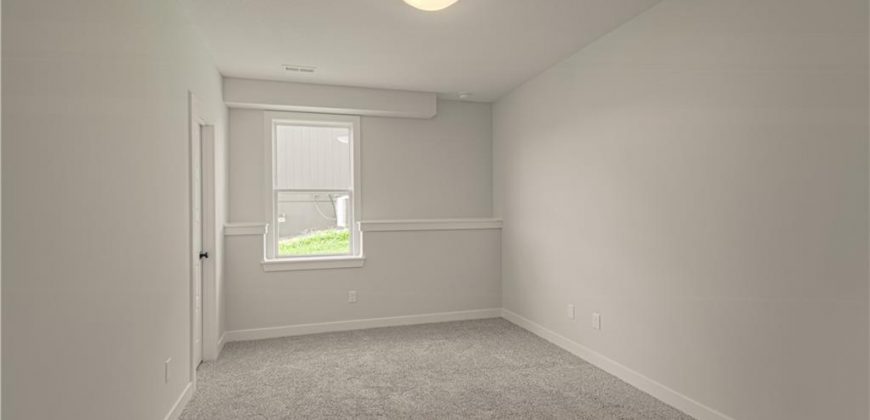 Homes for Sale in Liberty, MO 64068 | 1015  Poplar Lane