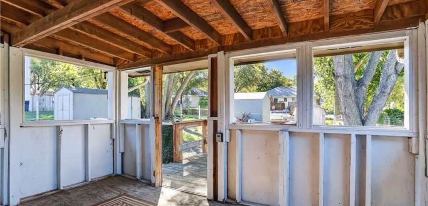 Homes for Sale in Kansas City, MO 64155 | 819 NE Cookingham Drive