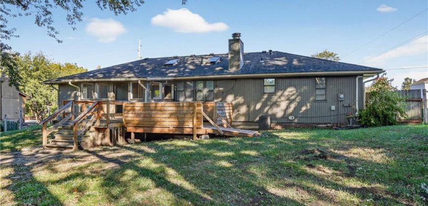 Homes for Sale in Kansas City, MO 64155 | 819 NE Cookingham Drive