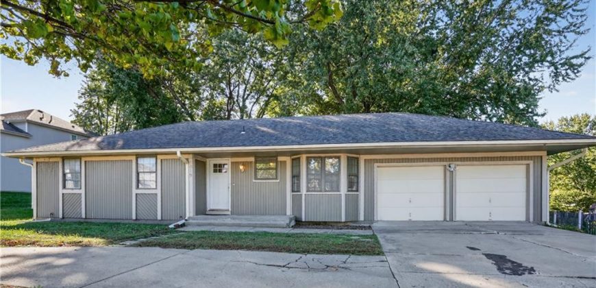 Homes for Sale in Kansas City, MO 64155 | 819 NE Cookingham Drive