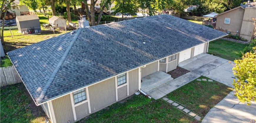 Homes for Sale in Kansas City, MO 64155 | 819 NE Cookingham Drive