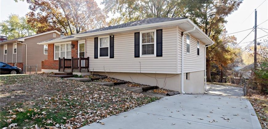 Homes for Sale in Kansas City, MO 64152 | 6927 NW 76th Terrace