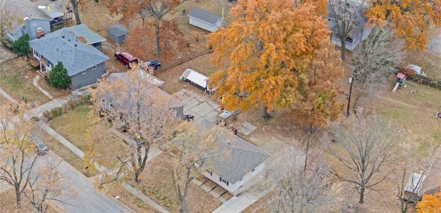 Homes for Sale in Kansas City, MO 64152 | 6927 NW 76th Terrace