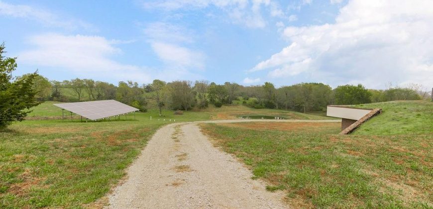 Homes for Sale in Smithville, MO 64089 | 2635  Second Creek Road