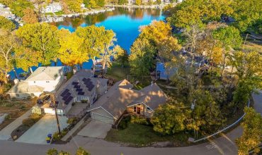 Homes for Sale in Lake Waukomis, MO 64151 | 779 NW SOUTH SHORE Drive