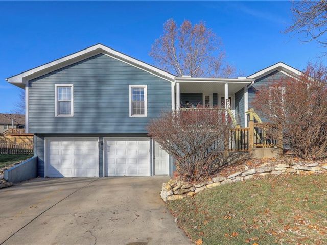 Homes for Sale in Kearney, MO 64060 | 406  Park Court