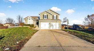 Homes for Sale in Kansas City, MO 64157 | 7916 NE 107th Terrace