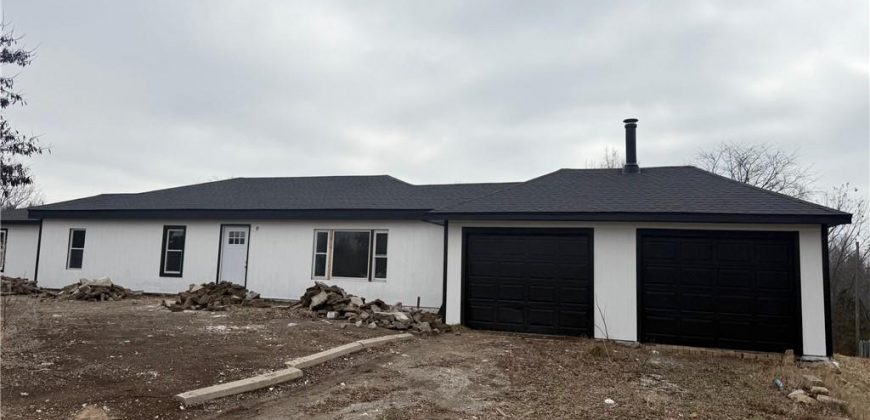 Homes for Sale in Kansas City, MO 64152 | 13207 NW 83rd Street