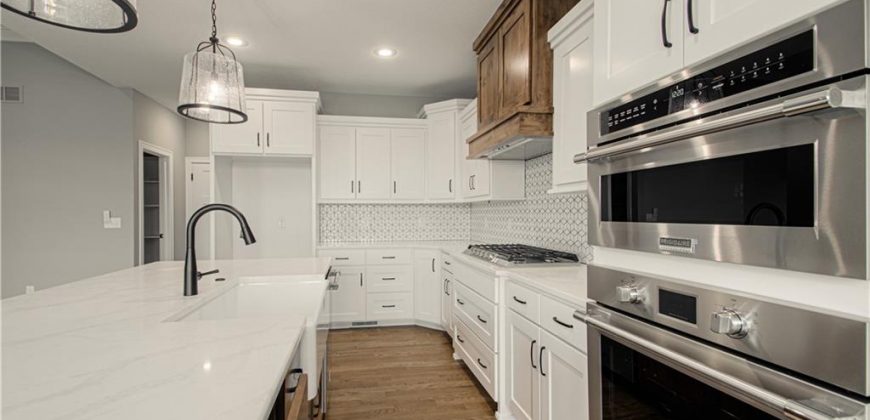 Homes for Sale in Kearney, MO 64060 | 2316  Larkspur Lane