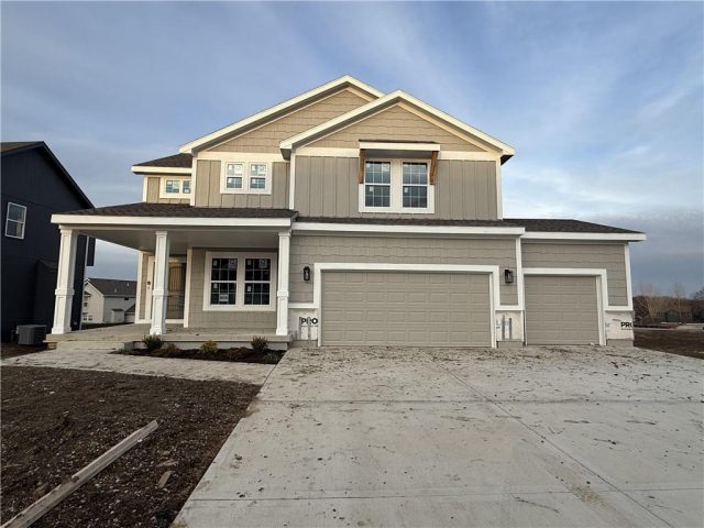 Homes for Sale in Kansas City, MO 64156 | 6000 NE 118th Street