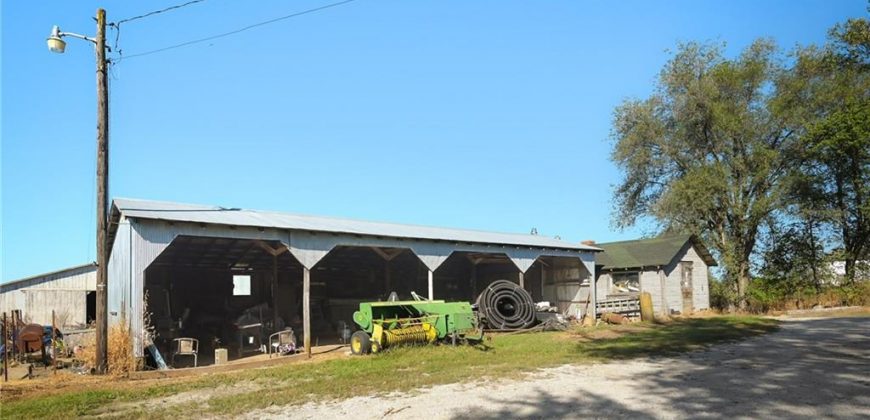 Homes for Sale in Dearborn, MO 64439 | 24110  HIGHWAY Y