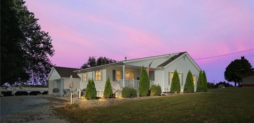 Homes for Sale in Dearborn, MO 64439 | 24110  HIGHWAY Y