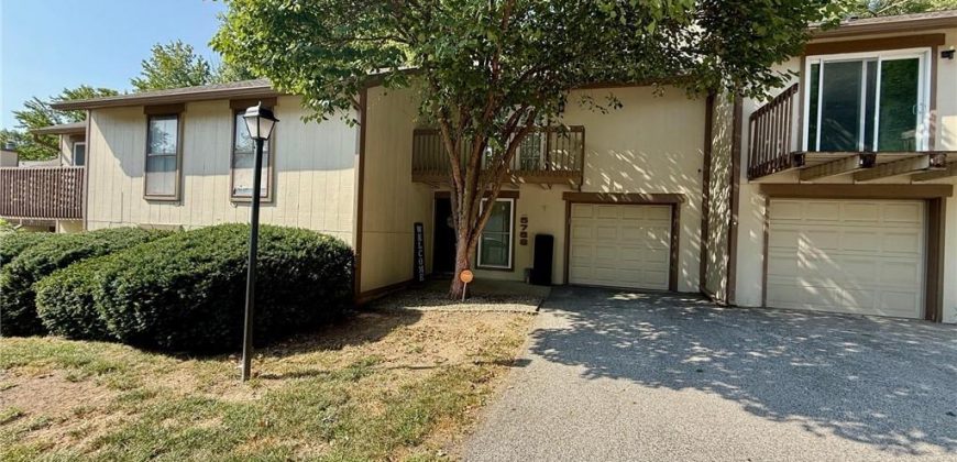 Homes for Sale in Kansas City, MO 64151 | 5768 N Anita Avenue