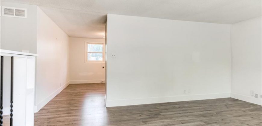 Homes for Sale in Kansas City, MO 64151 | 5018 NW Huonker Road