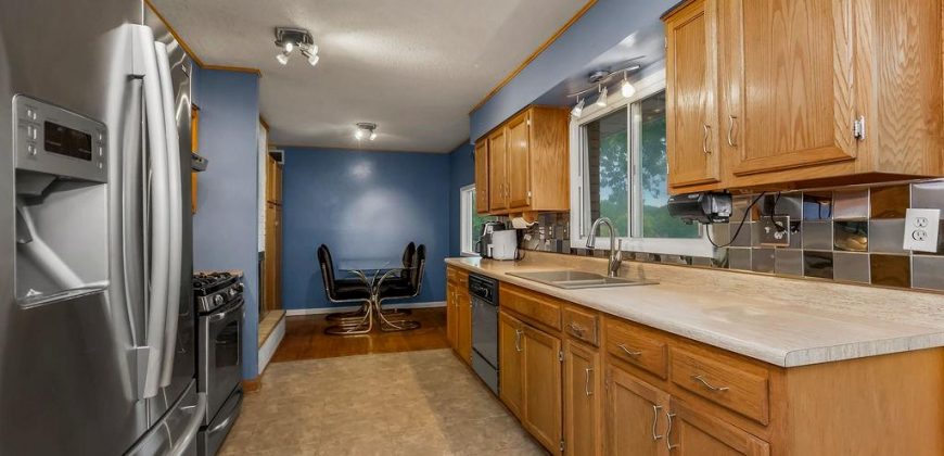 Homes for Sale in Lake Waukomis, MO 64151 | 715 NW South Shore Drive