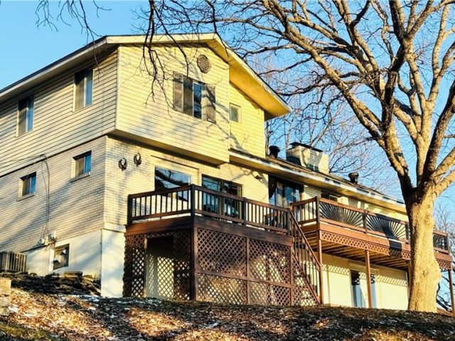 Homes for Sale in Lake Waukomis, MO 64151 | 715 NW South Shore Drive