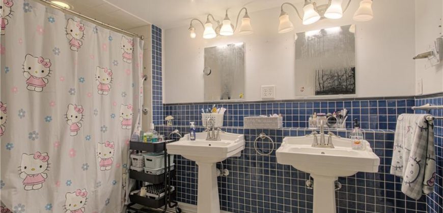 Homes for Sale in Liberty, MO 64068 | 443  Choctaw Street