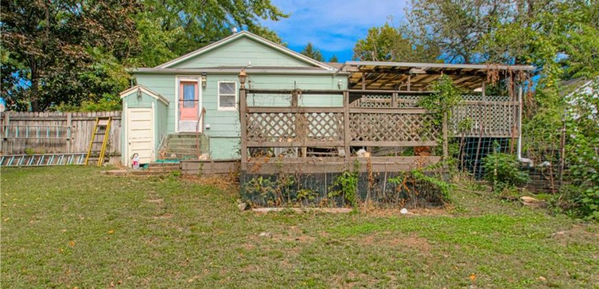 Homes for Sale in Liberty, MO 64068 | 443  Choctaw Street