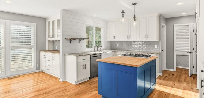 Homes for Sale in Kansas City, MO 64119 | 2605 NE 78th Street