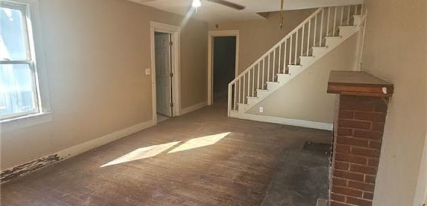 Homes for Sale in Kansas City, MO 64151 | 5301 NW Waukomis Drive