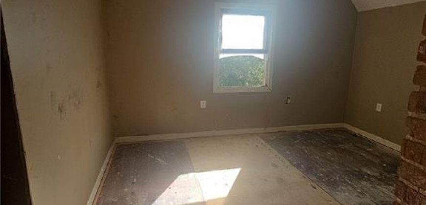 Homes for Sale in Kansas City, MO 64151 | 5301 NW Waukomis Drive