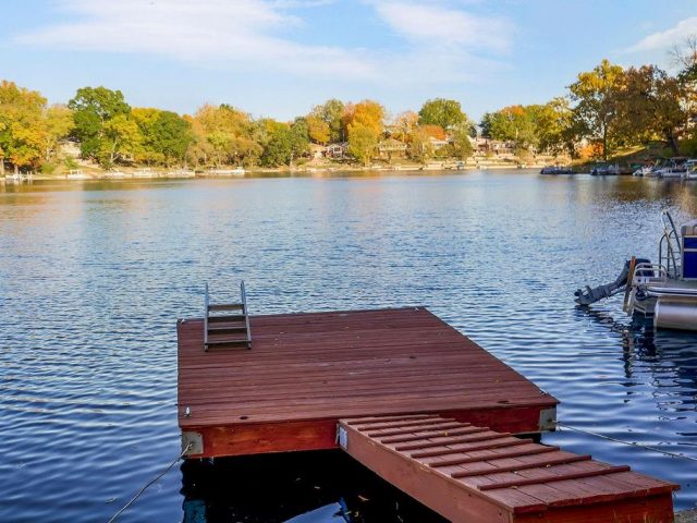 Homes for Sale in Lake Waukomis, MO 64151 | 779 NW SOUTH SHORE Drive