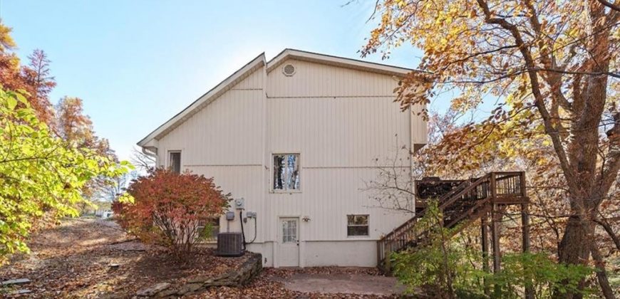 Homes for Sale in Parkville, MO 64152 | 6532 NW Melody Court