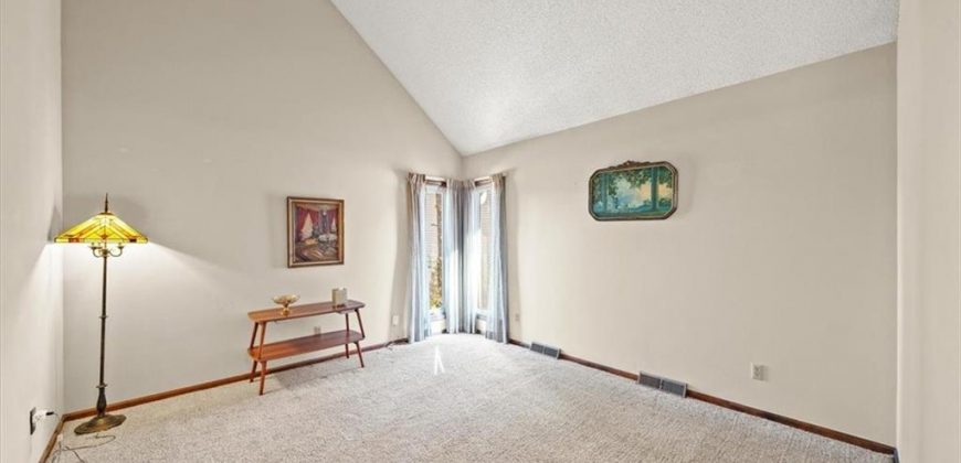 Homes for Sale in Parkville, MO 64152 | 6532 NW Melody Court