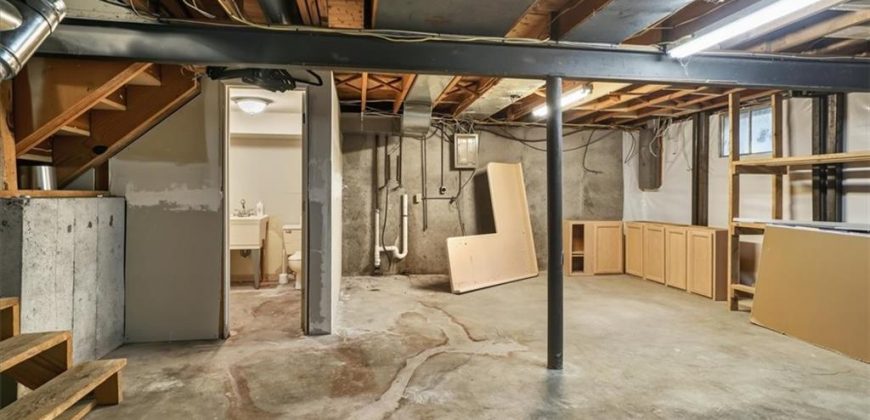 Homes for Sale in Gladstone, MO 64118 | 7320 N Euclid Avenue