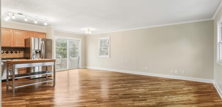 Homes for Sale in Gladstone, MO 64118 | 7320 N Euclid Avenue