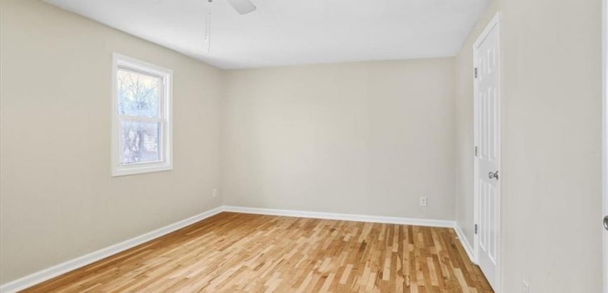 Homes for Sale in Gladstone, MO 64118 | 7320 N Euclid Avenue