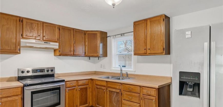 Homes for Sale in Kansas City, MO 64118 | 200 NW 63rd Terrace