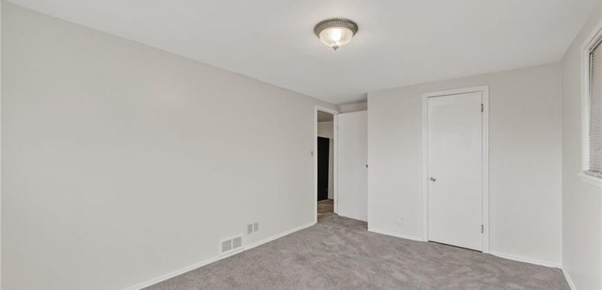 Homes for Sale in Kansas City, MO 64118 | 200 NW 63rd Terrace