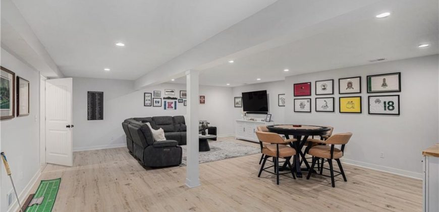 Homes for Sale in Kansas City, MO 64154 | 3922 NW 96th Street