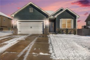 3922-NW-96th-Street-mls-2589700-image-1