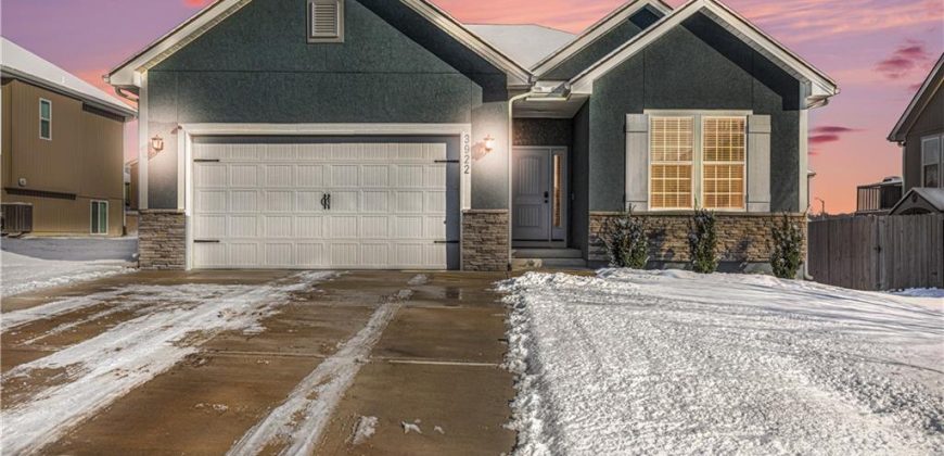 Homes for Sale in Kansas City, MO 64154 | 3922 NW 96th Street