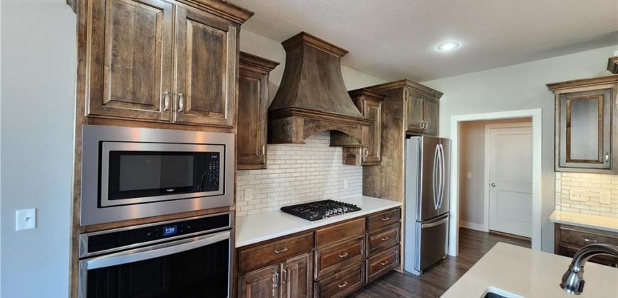 Homes for Sale in Kansas City, MO 64153 | 8140 NW 90th Street