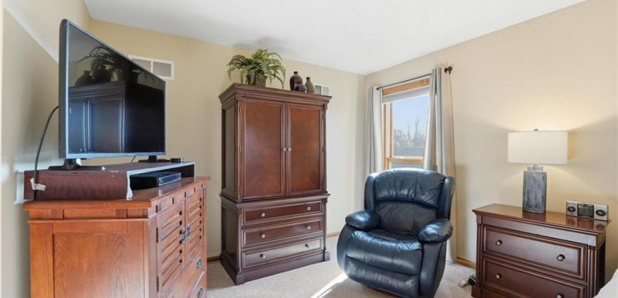 Homes for Sale in Kansas City, MO 64151 | 7432 N Granby Avenue