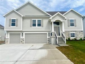 1026--Jasmine-Drive-mls-2591915-image-1