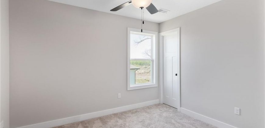 Homes for Sale in Smithville, MO 64089 | 407  Sixth Street